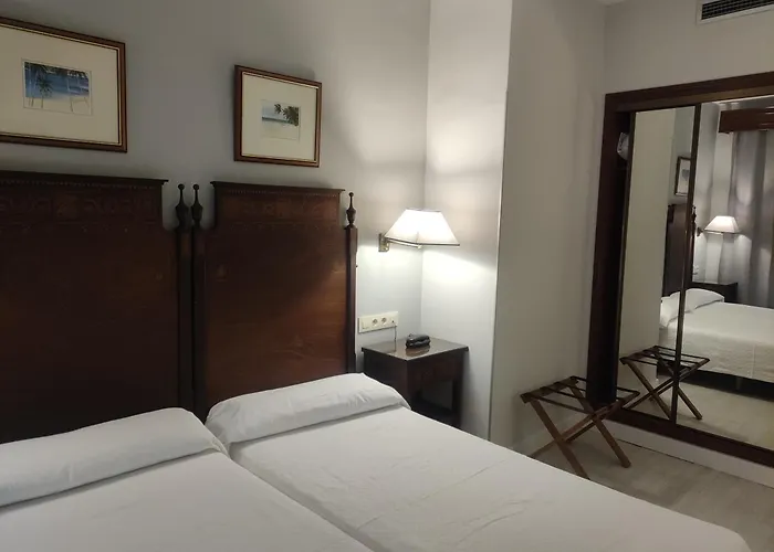 Hotel Iberia Plaza America